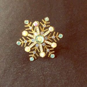 Betsey Johnson snowflake ring